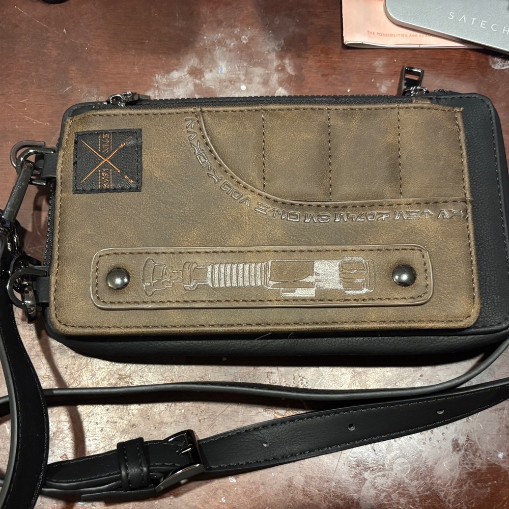 Disney Parks Star Wars Galaxys Edge Obi Wan Kenobi Crossbody Bag Heroes Villians